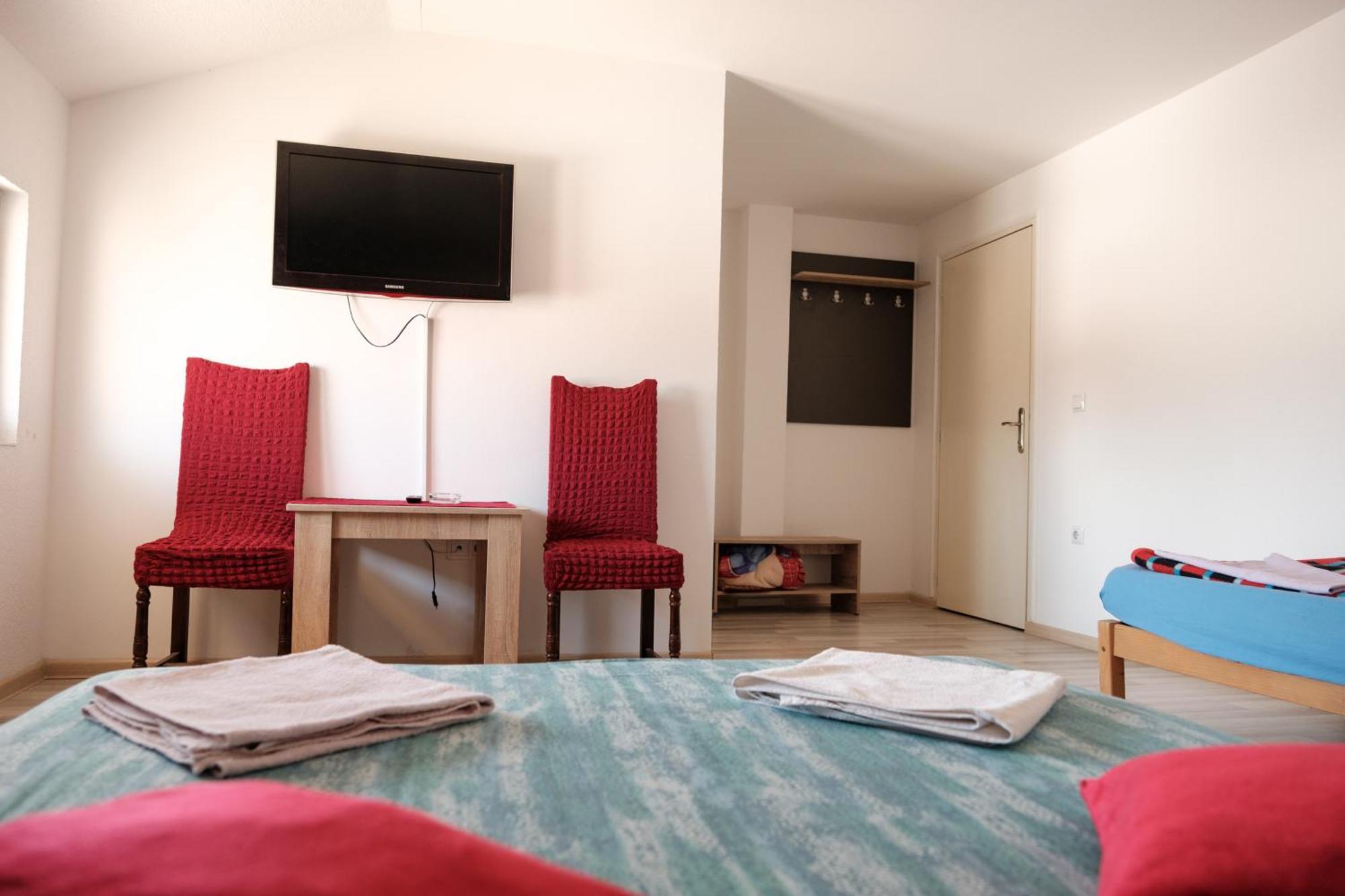 Guesthouse "Ines" Doboj Ngoại thất bức ảnh